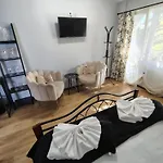 Πανσιόν Angel's Flower Guest 4*